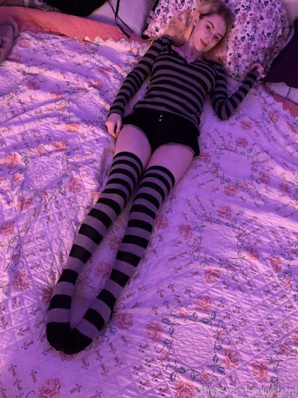 Lilydarro - Onlyfans - 13 Dec, 2021