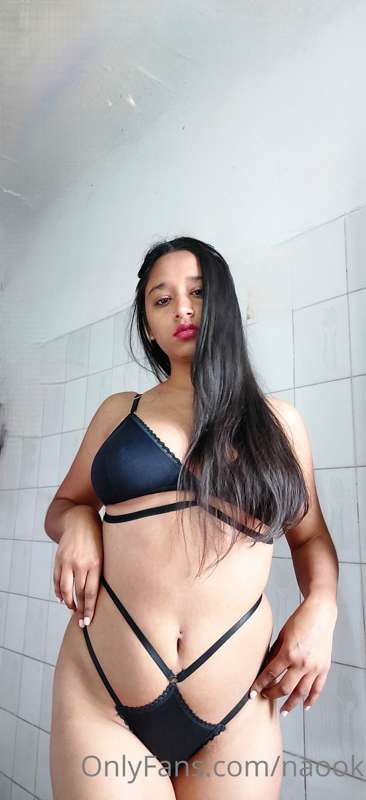 Naoomy - Onlyfans - 01 Sep, 2022