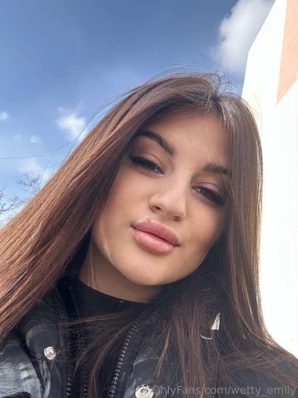 How is your day going?✌️