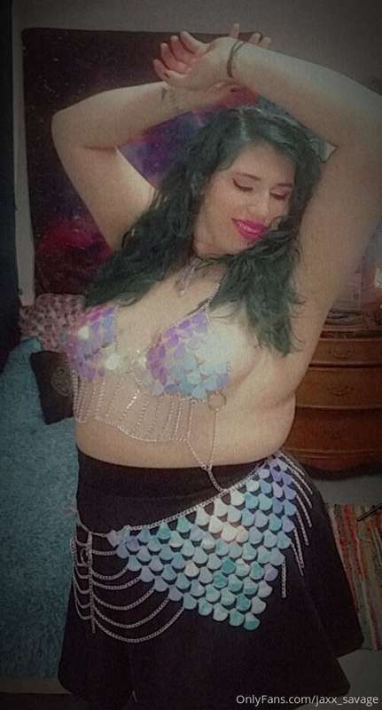 Your favorite mermaid is back 💙🧜💜 Happy holidays everyone! I.. 2