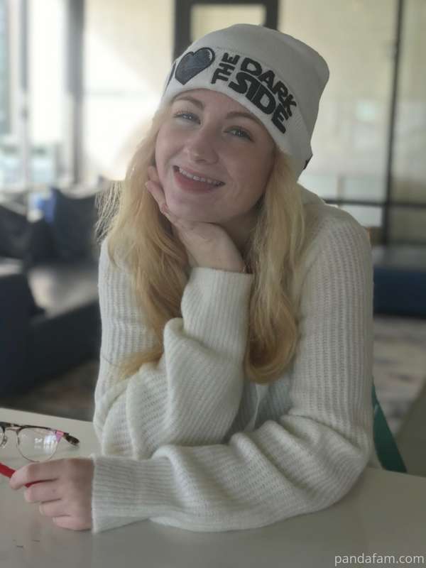 [January 8, 2020] A couple random pics of my senior submissi.. 17