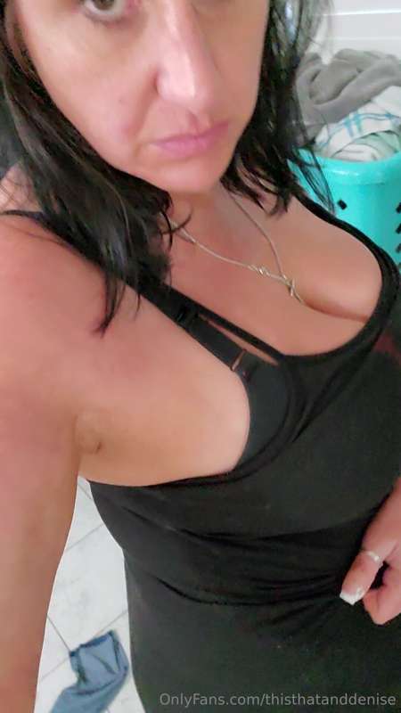 Happy Thurs 11/21/24. . STILL SEXY AF... getting off on the ..