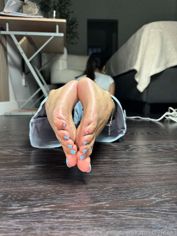Anikaprettyfeet_ - Fansly - 27 Jun, 2025 6