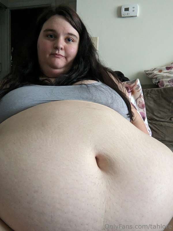 Spent most of my day yesterday lounging around in a bra and .. 4