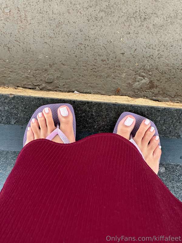 New french nails pedicure available for video chat and custo.. 2