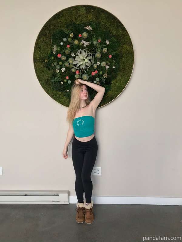 [January 8, 2020] A couple random pics of my senior submissi.. 19