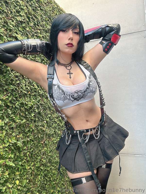 I’m curious…is that ur buster sword under those pants? Ooh d.. 11