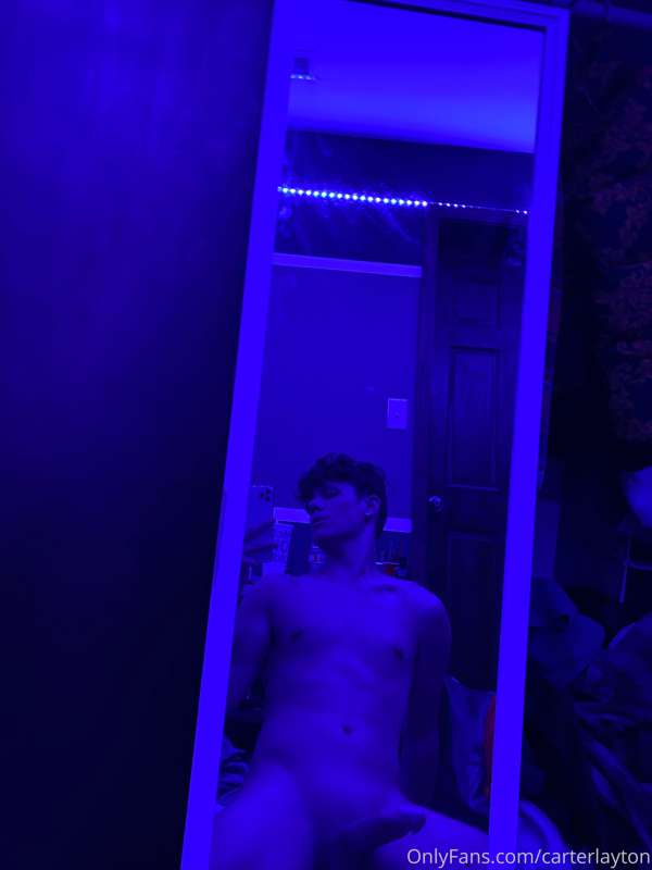 sorry for not posting for a lil bit lol got too into the gym.. 3
