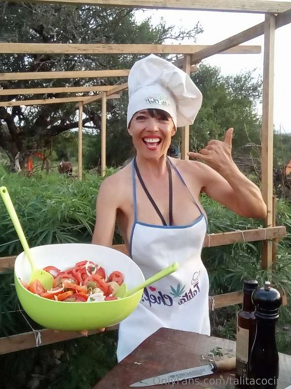 Hoy grabamos esta receta mágica, siempre pura weedaaaa Segui.. 3