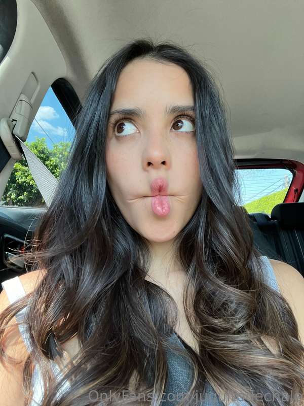 Hola mis bebés preciosos🐥❤️ anduve sin entrar mucho aquí por..