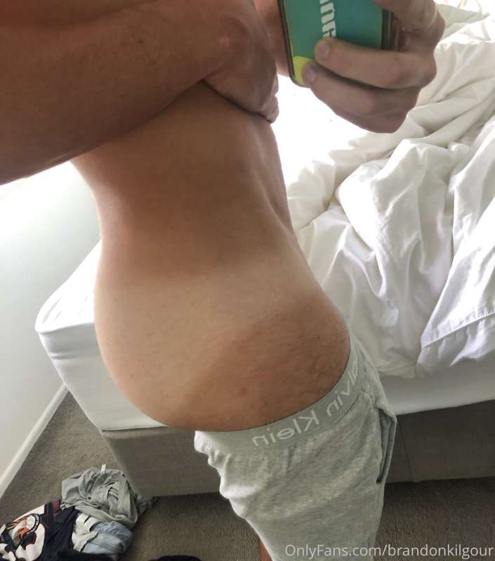 tan lines won’t quit