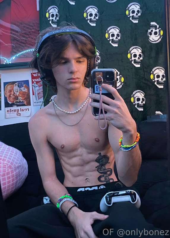 wanna play with me?🙈