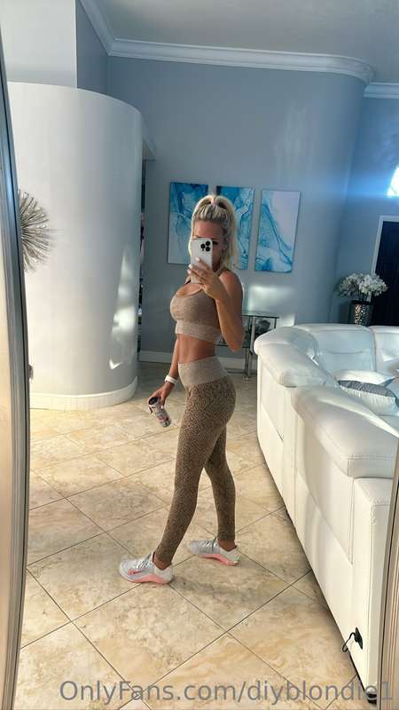 Sexy_Chloe - Onlyfans - 03 Jan, 2023 3