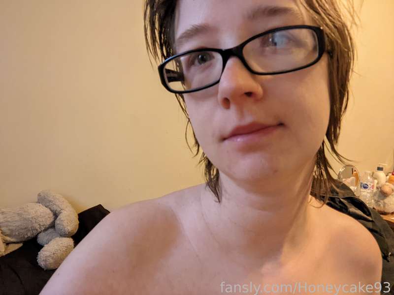 Honeycake93 - Fansly - 13 Apr, 2023 23