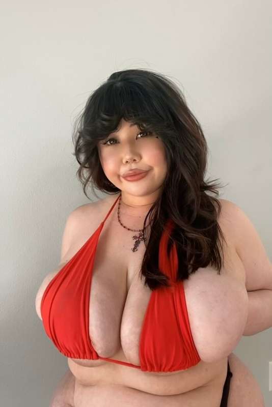 do you like my bikini pictures? 🥰 11