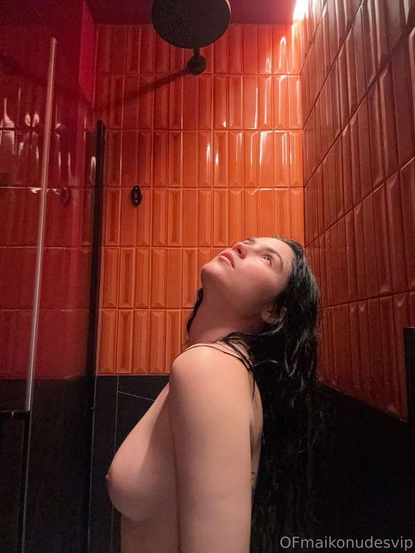 💦
