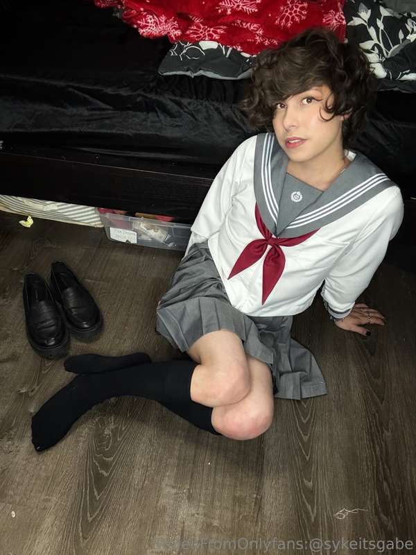 Haii 🫡 Sempaii 🙇 Japanese femboi 🇯🇵 Pics :3  15
