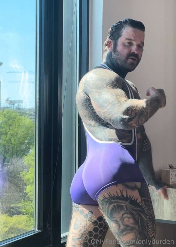 I love singlets 1