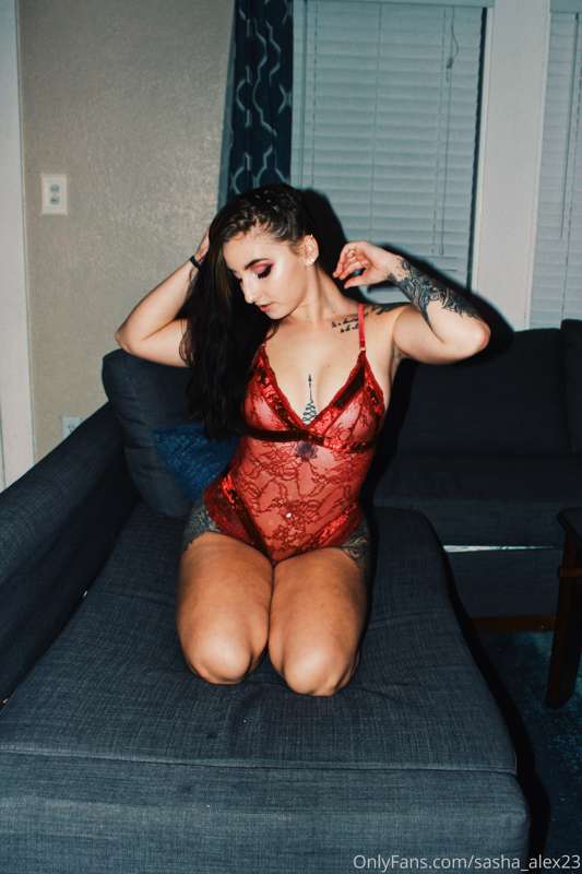 Watch this cute little mini set of me stripping 8
