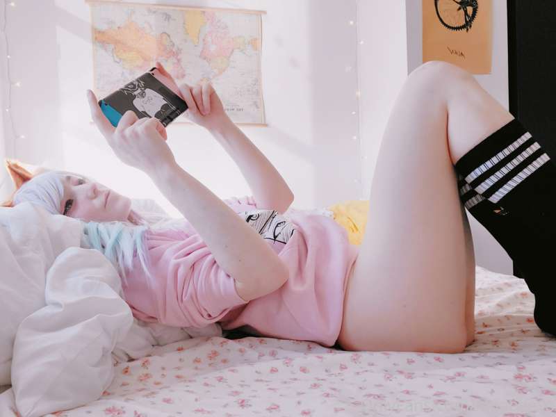 pastel gamer kitty! 1