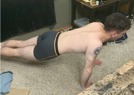 Push ups time! 6
