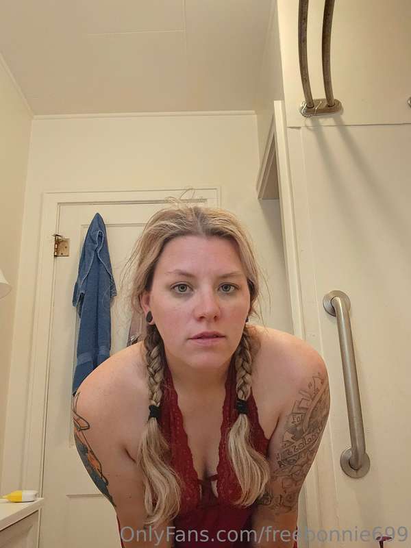 Want to see my photos from today? 10 photos for 10 dollar ti..