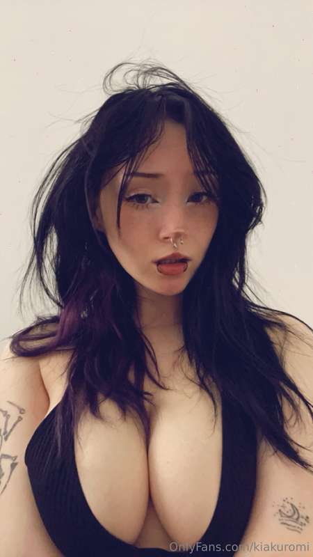 Kiakuromi - Onlyfans - 23 Apr, 2024 14