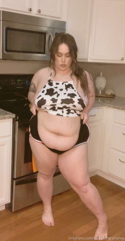 When I was thin, I was so flexible….I tried testing my abili.. 11