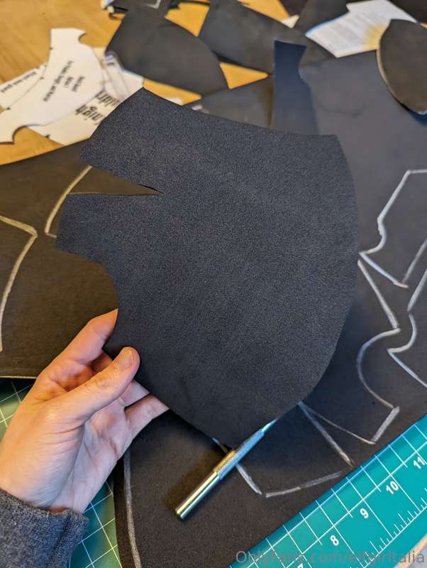 What am I making? Progress pics :) Reveal.. tomorrow! 3