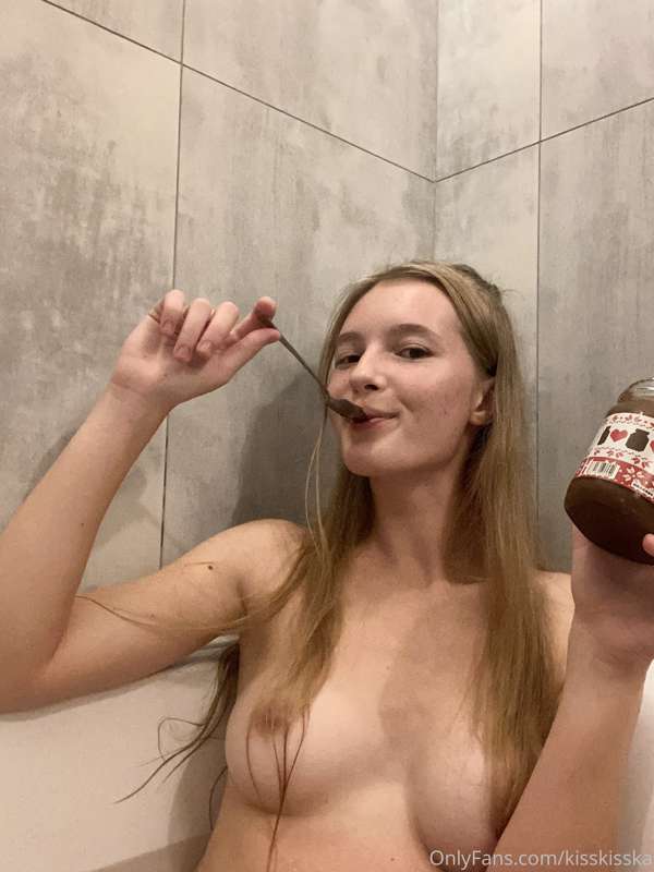 mmm I love Nutella, now you know what you can give me for th..