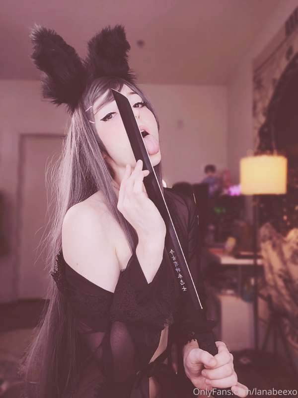 budoir bunny girl plus super sick katana uwu 3