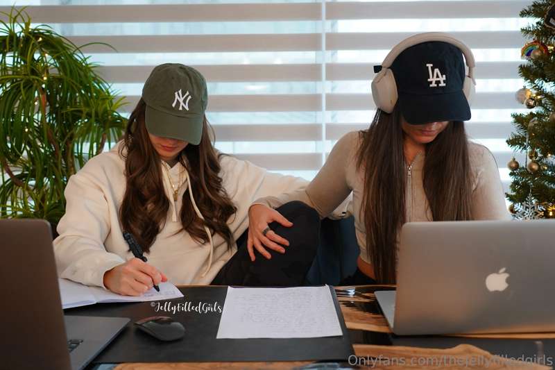 We usually work separately, Alessia in the living room and S..