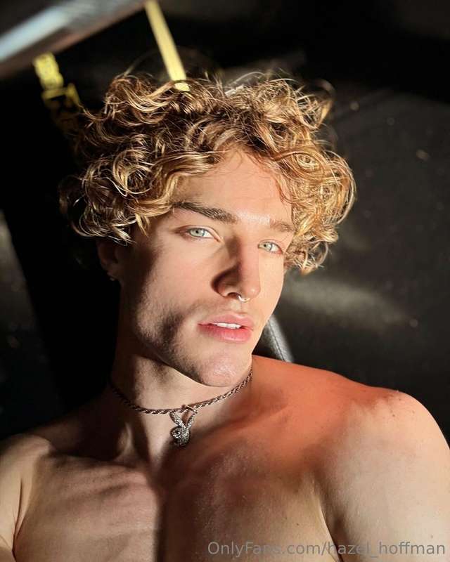 Touch me 😜 6