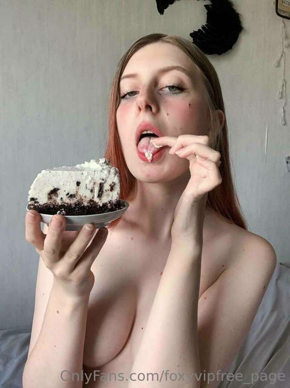 Today is my birthday! 🥰🎉 I would love to get a gift from you..