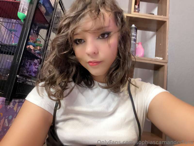 I sat on your face, I want to see your hard cock while I lea.. 4