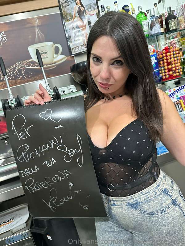Buongiorno, porconi. Approfitto per dirvi qualcosa che potre..