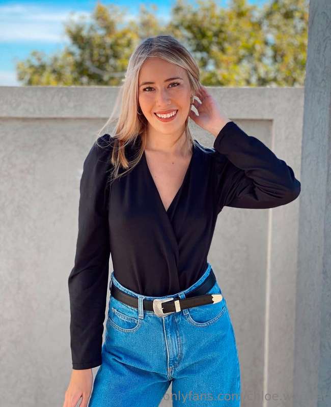 Chloe.Schmidt - Onlyfans - 16 Feb, 2025