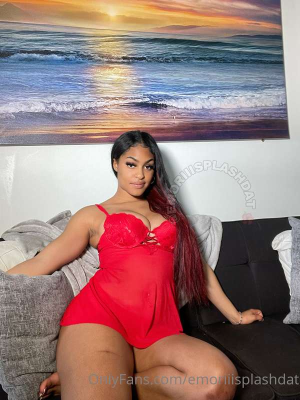 Should I wear more lingerie ?