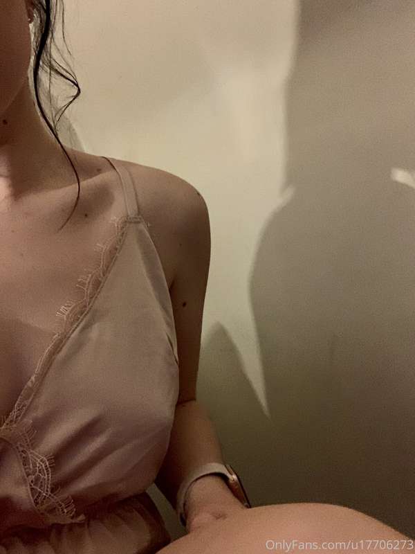message me for more 👅 x