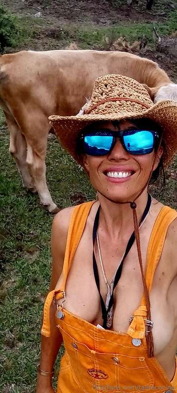 Con mis amigos de la Granja 👩‍🍳🤙🐮🐂🐶🇦🇷