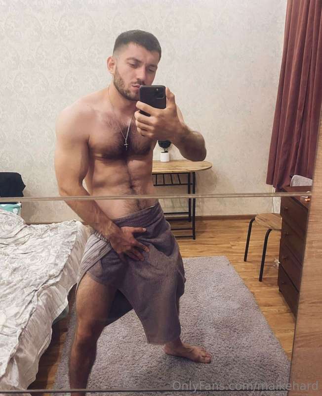 Should I collab with my friend?He really has 12.5 inc cock😱C.. 1