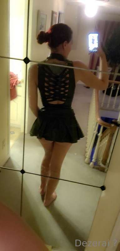 Is my skirt considered cheeky 😝😝 tips get treats sent to thi.. 3