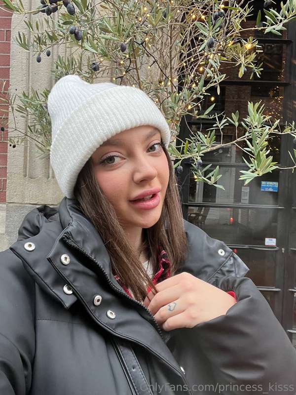 I had a great time on my walk today, tell me in Dm how your .. 2