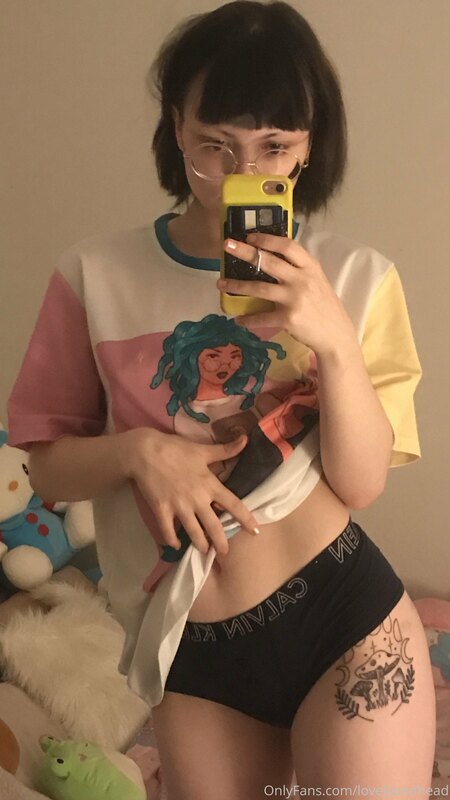 Here to say im hot asf ?