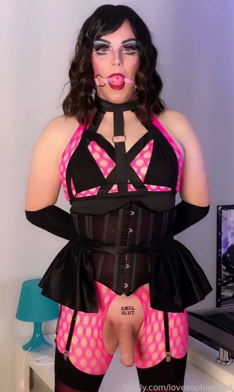 Lovesophiemaid - Fansly - 25 Oct, 2023