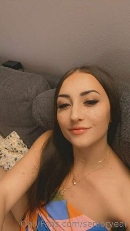 Hello to anyone who likes this ? 🥰