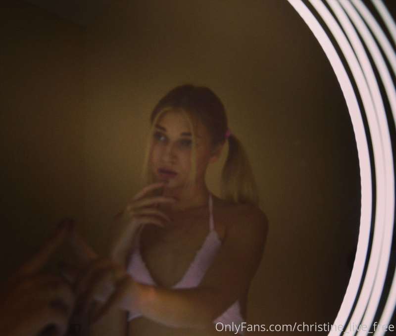 ♥ What turns me on ♥  ♦To be honest, I am extremely interest..