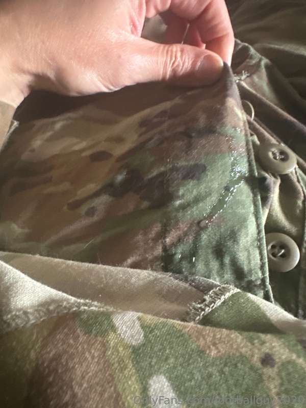 Back from the field! Soooo horny!! 