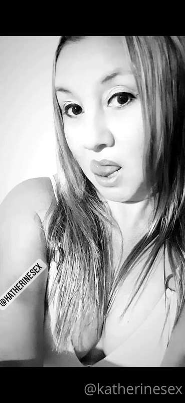 Happy Saturday Love! 😋 Here I am to fulfill your fantasies b..