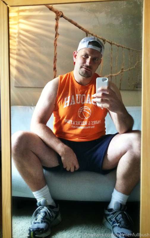 Here are some pics of me wearing my favorite running shirt. ..